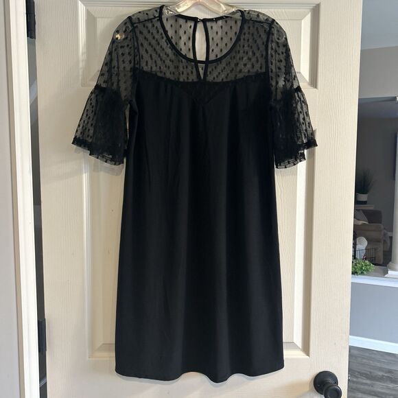 WOMENS SIZE MEDIUM BLACK MESH TRIM BELL SLEEVE DRESS - Picture 1 of 10
